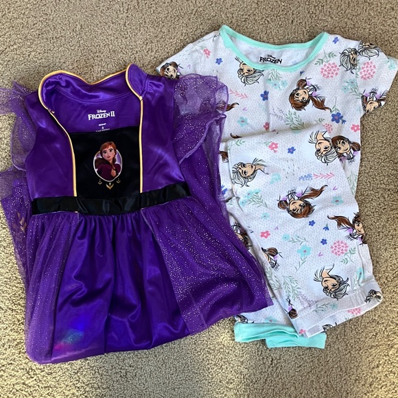 Frozen pajama bundle - Picture 1 of 5